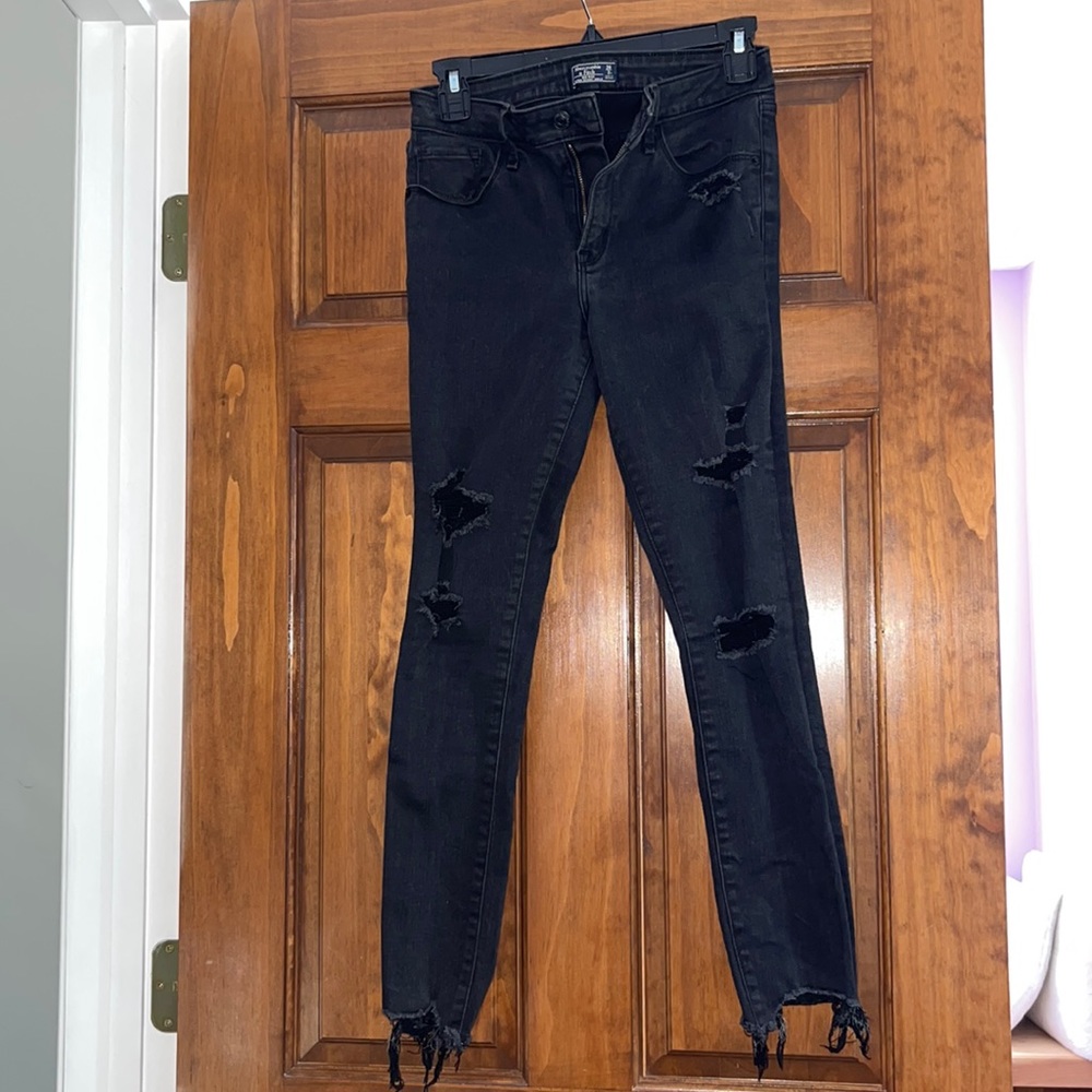 Abercrombie & Fitch Womens Mid Rise Ripped Jeans
